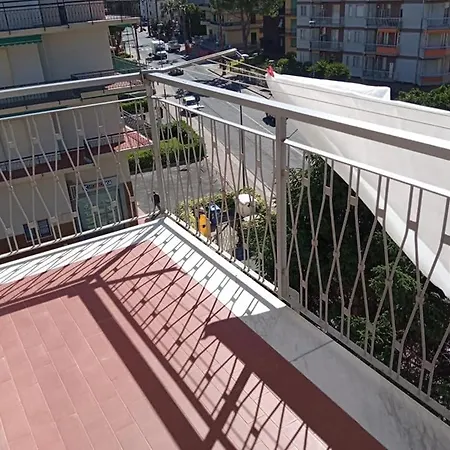 Nonna Pella - Ginestra Apartament *